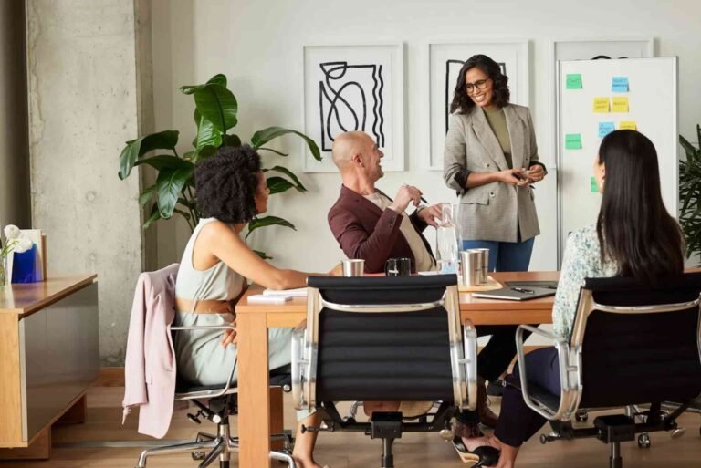 The Impact of Hybrid Work Culture on Office Space Design in Abu Dhabi