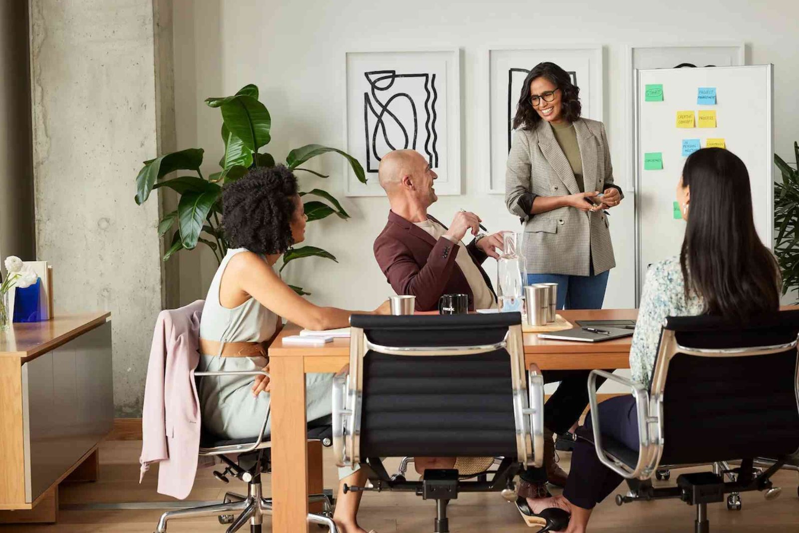 The Impact of Hybrid Work Culture on Office Space Design in Abu Dhabi